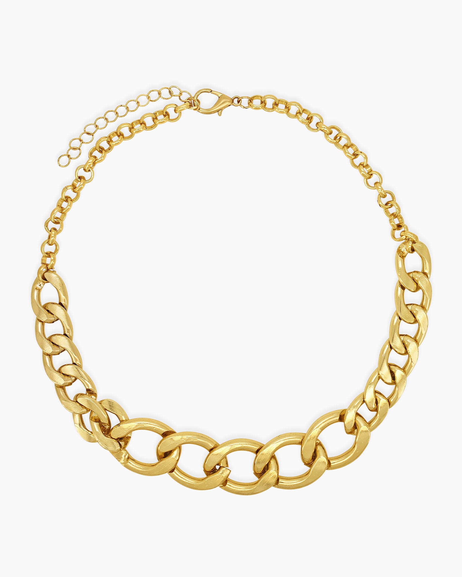 A necklace with chunky, graduated links that flow from statement-sized to sleek for a '90s glam look